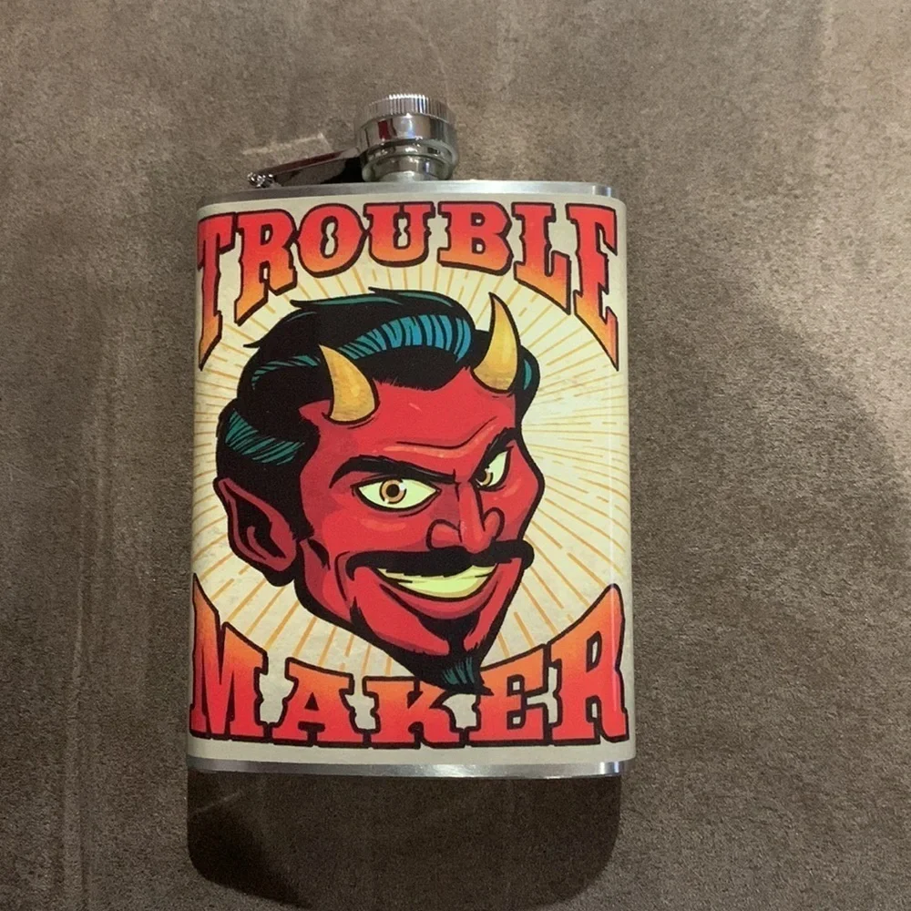 TROUBLE MAKER 8 OZ LIQUOR FLASK